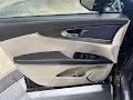 2019 Lincoln Nautilus Select