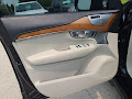 2017 Volvo XC90 Hybrid T8 Inscription