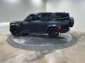 2024 Land Rover Defender 130 X-Dynamic SE