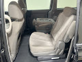 2010 Kia Sedona LX