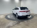 2017 Lincoln MKT Elite