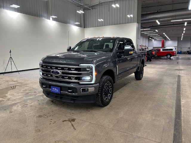 2024 Ford F-350SD Platinum