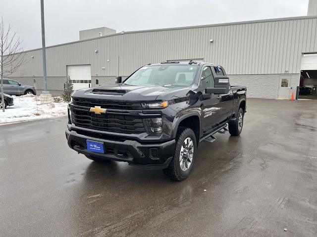 2024 Chevrolet Silverado 2500HD Custom