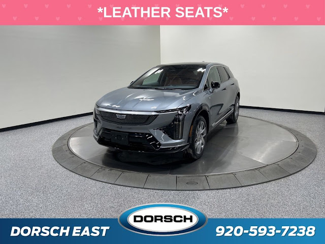 2025 Cadillac OPTIQ Luxury 2