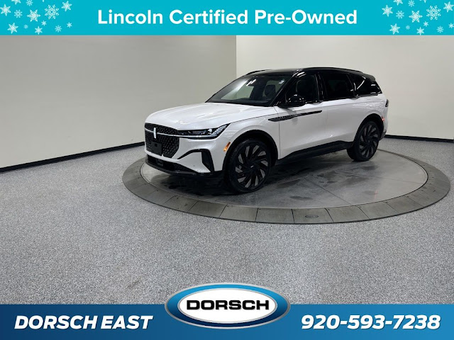 2025 Lincoln Nautilus Reserve