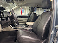 2023 Kia Carnival EX