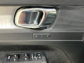 2019 Volvo XC40 Momentum