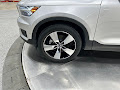 2019 Volvo XC40 Momentum