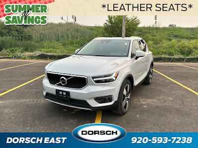 2022 Volvo XC40