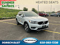 2022 Volvo XC40 Momentum