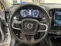 2022 Volvo XC40 Momentum