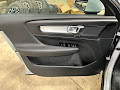 2022 Volvo XC40 Momentum