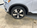 2022 Volvo XC40 Momentum
