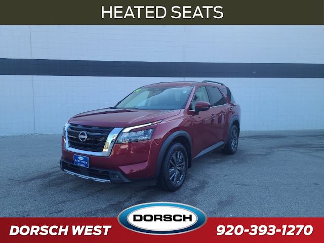 2023 Nissan Pathfinder SV